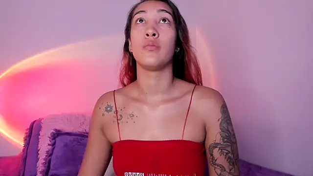 HeidyRousse online show from 04/08/26, 02:06