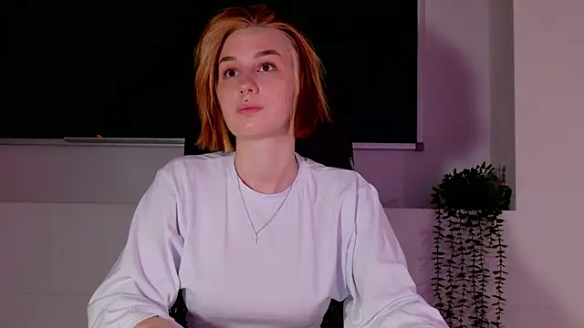 ClaireMathis online show from 05/30/26, 02:36