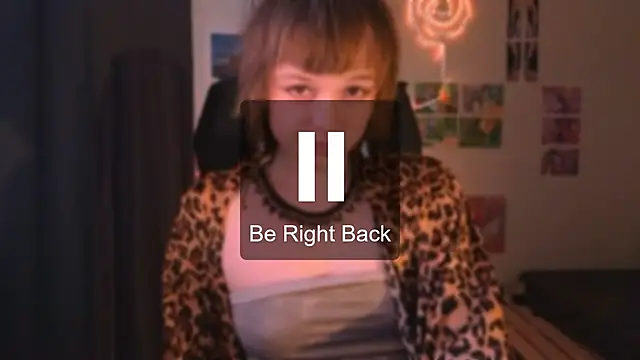 liquid0fluid0 online show from 10/19/25, 12:17