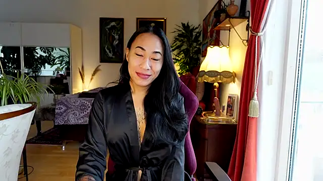 bianca bellamy online show from 11/09/25, 09:18