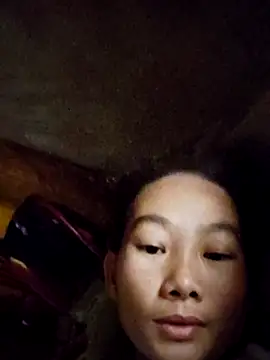 gio-thu online show from 10/26/25, 04:40