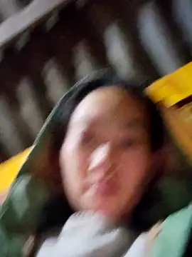 gio-thu online show from 11/30/25, 11:31