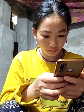 gio-thu online show from 03/24/26, 02:27