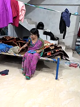 funnight4ubaby8456 online show from 04/05/26, 05:10