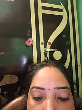 Snapshot of Ekta_bhabhi99 chatting on 02/21/26, 05:14 Ekta bhabhi99 online show from 02/21/26, 05:14