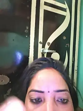 Snapshot of Ekta_bhabhi99 chatting on 02/27/26, 06:35 Ekta bhabhi99 online show from 02/27/26, 06:35