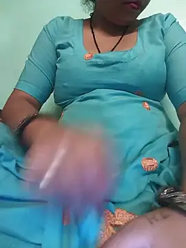 Snapshot of Ekta_bhabhi99 chatting on 07/23/26, 06:11 Ekta bhabhi99 online show from 07/23/26, 06:11