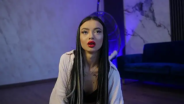 RachelRavee online show from 03/15/26, 05:13