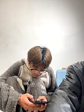 Snapshot of KK-cuteboy chatting on 11/11/25, 11:32 KK-cuteboy online show from 11/11/25, 11:32