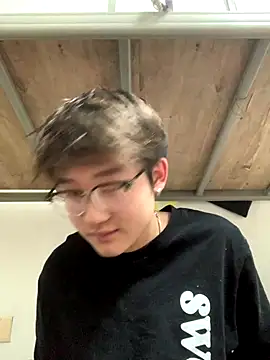 Snapshot of KK-cuteboy chatting on 11/30/25, 10:30 KK-cuteboy online show from 11/30/25, 10:30