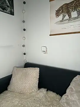 spicycharxx online show from 11/12/25, 12:00