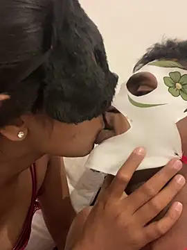 Snapshot of Nora-2003 chatting on 02/25/26, 03:21 Nora-2003 online show from 02/25/26, 03:21