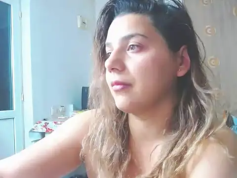 MadisonCharm online show from 04/15/26, 08:20