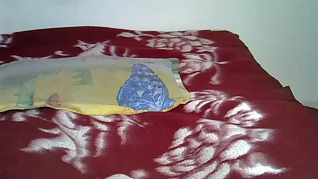 Snapshot of Barbienigel chatting on 11/08/25, 12:00 Barbienigel online show from 11/08/25, 12:00