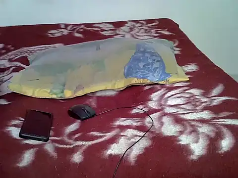 Snapshot of Barbienigel chatting on 12/01/25, 09:20 Barbienigel online show from 12/01/25, 09:20