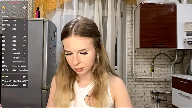 RosalindSherlock online show from 10/26/25, 08:15