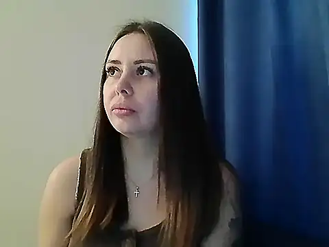 Snapshot of Qarivell chatting on 02/10/26, 11:47 Qarivell online show from 02/10/26, 11:47