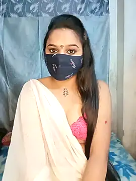 Snapshot of CUTE-567 chatting on 11/19/25, 04:40 CUTE-567 online show from 11/19/25, 04:40