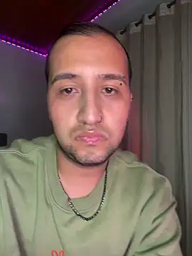 naugthydominic online show from 10/10/25, 04:22