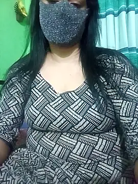 Snapshot of Rubina3344 chatting on 10/28/25, 02:53 Rubina3344 online show from 10/28/25, 02:53