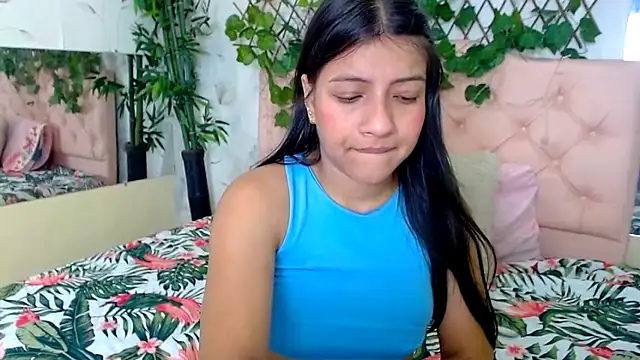 zara cute online show from 03/26/26, 12:11