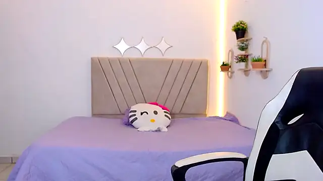 zara cute online show from 07/02/26, 12:11