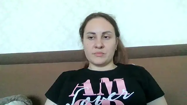 Snapshot of MeadowEyes chatting on 06/09/26, 01:12 MeadowEyes online show from 06/09/26, 01:12