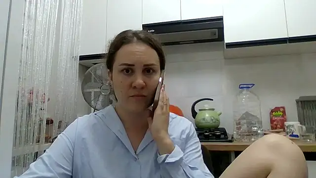 Snapshot of MeadowEyes chatting on 07/01/26, 09:03 MeadowEyes online show from 07/01/26, 09:03