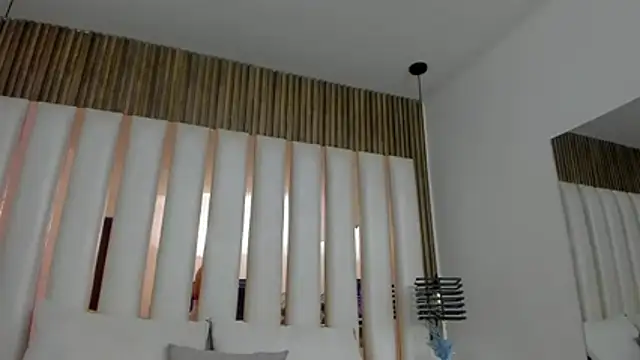 AmbarGills online show from 12/20/25, 11:28