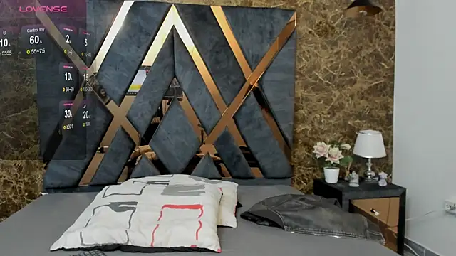 Vittoria Conti  online show from 04/07/26, 05:13