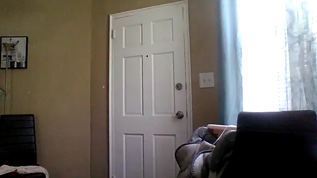 Snapshot of dezzidavill chatting on 07/13/26, 02:42 dezzidavill online show from 07/13/26, 02:42