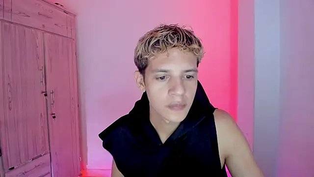 tylernova online show from 02/11/26, 03:11