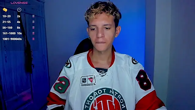 tylernova online show from 03/14/26, 03:45