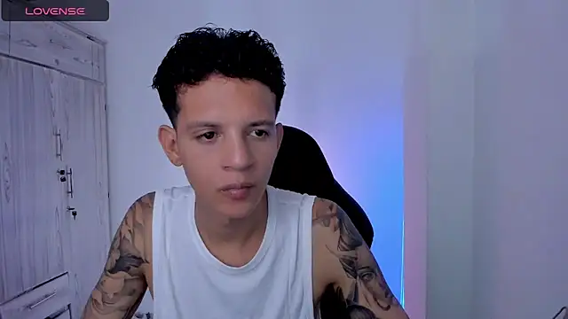 tylernova online show from 05/11/26, 03:34