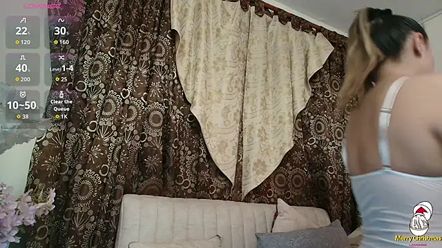 Kiaraa88 online show from 12/16/25, 12:32