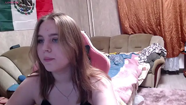 Lucille Lighter online show from 10/21/25, 12:39