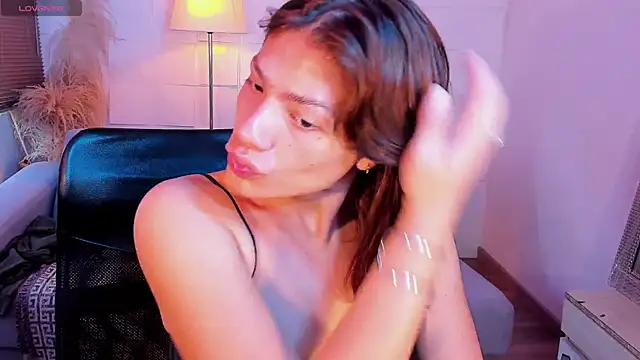 KassMonroe online show from 11/17/25, 01:28