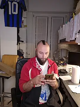 Snapshot of BeppeRagnar chatting on 03/28/26, 06:13 BeppeRagnar online show from 03/28/26, 06:13