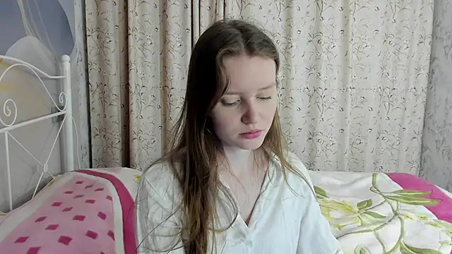 Snapshot of SunRinglein chatting on 03/01/26, 08:00 SunRinglein online show from 03/01/26, 08:00