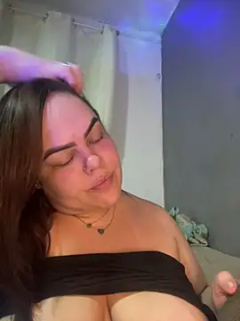 Fernandinhacarioca021rj online show from 02/12/26, 10:49