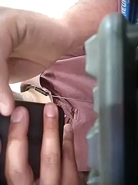 Snapshot of BigBoyFromCHD chatting on 11/02/25, 08:17 BigBoyFromCHD online show from 11/02/25, 08:17