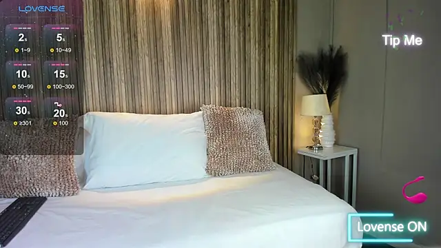 VanneCamiel online show from 11/12/25, 11:32