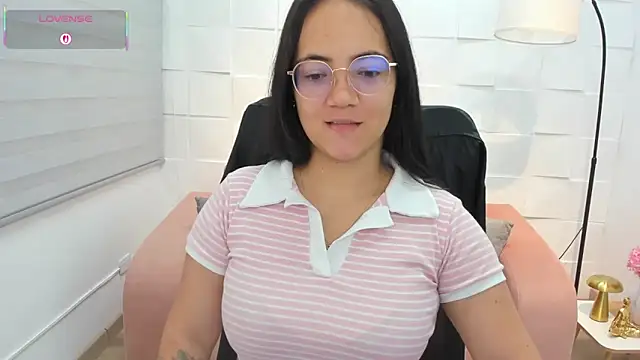 Sasha Grace online show from 05/16/26, 12:48