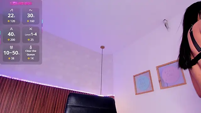 Snapshot of Foxy_Kylie chatting on 11/22/25, 07:46 Foxy Kylie online show from 11/22/25, 07:46