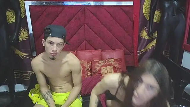 Snapshot of Pride_couple chatting on 11/14/25, 11:13 Pride couple online show from 11/14/25, 11:13