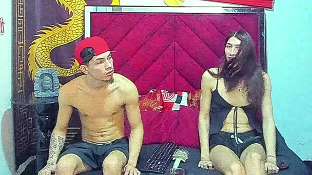 Pride couple online show from 01/11/26, 11:10