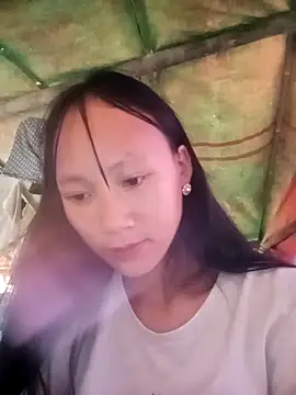 Snapshot of minachao- chatting on 11/17/25, 07:47 minachao- online show from 11/17/25, 07:47