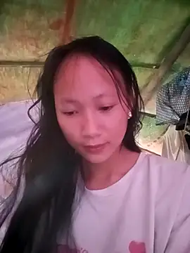 Snapshot of minachao- chatting on 11/18/25, 02:06 minachao- online show from 11/18/25, 02:06