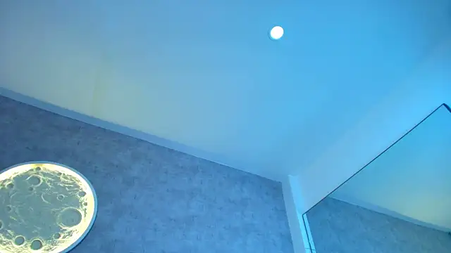 Snapshot of shanell-hott chatting on 06/27/26, 04:28 shanell-hott online show from 06/27/26, 04:28