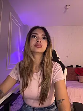 HoneyMollyX online show from 02/09/26, 01:15